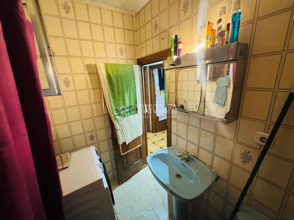 Badezimmer von Wohnung zum Verkauf in Madrid