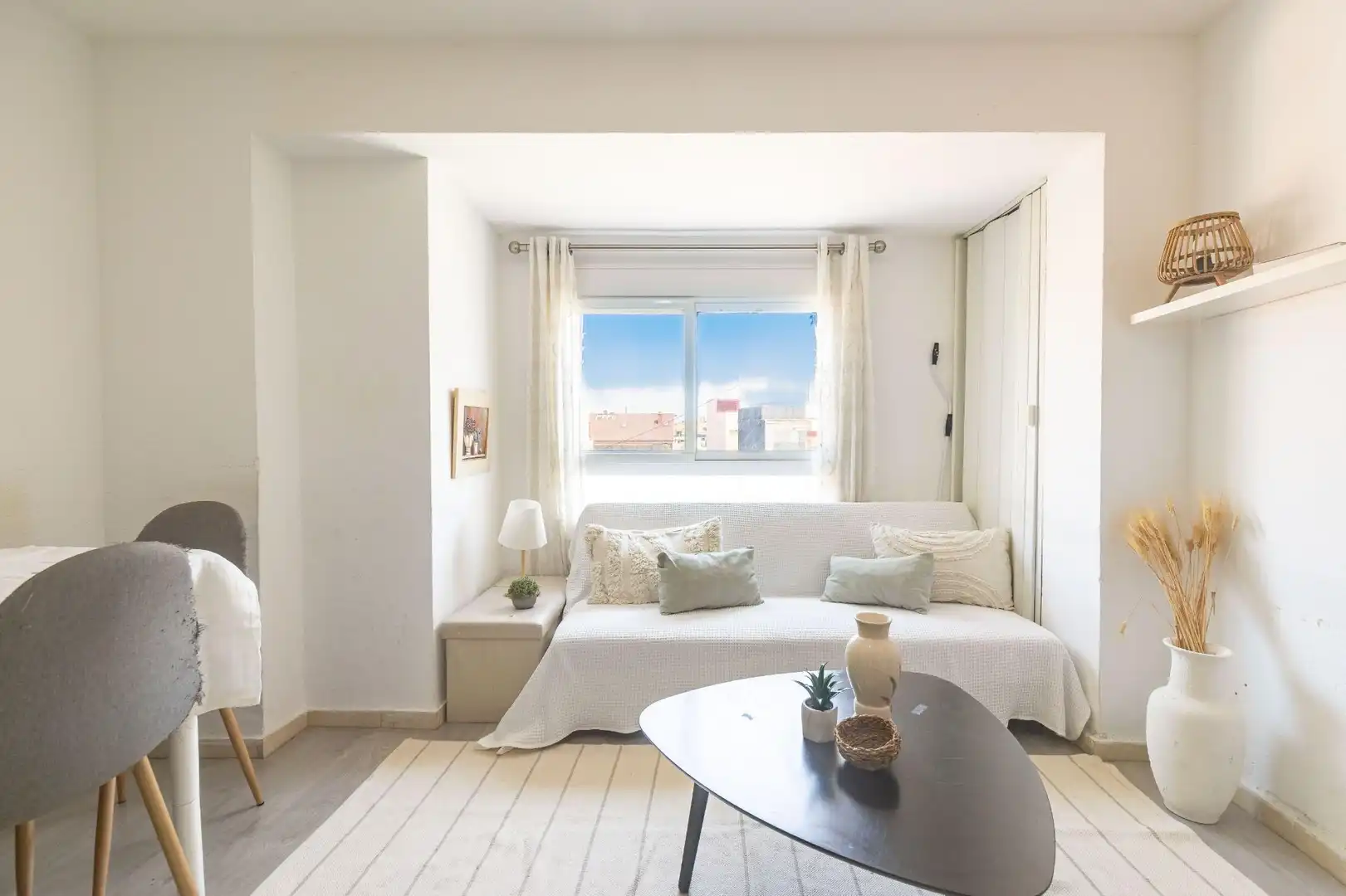 Living room of Flat for sale in Valencia  with Air Conditioner