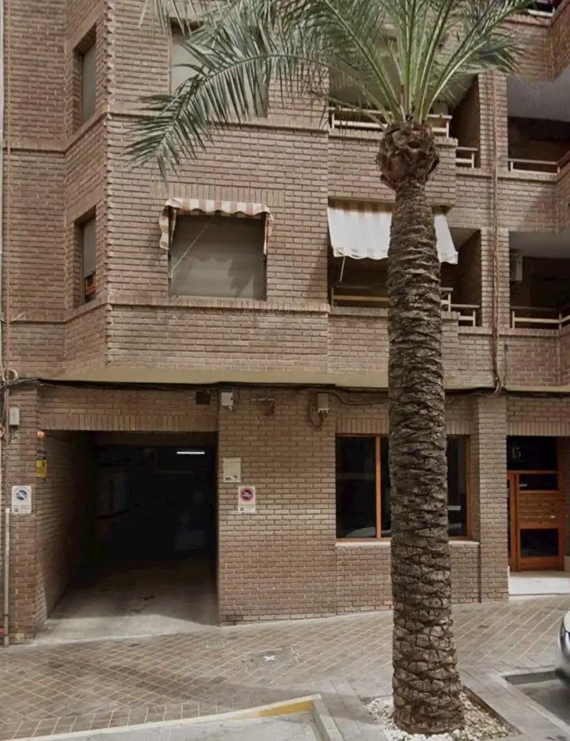 Individual en alquiler en Sant Josep - Zona Hospital, imagen 5