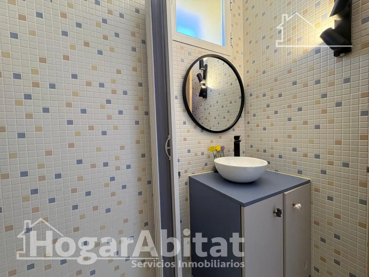 Baño de Casa o chalet en venta en Almiserà con Aire acondicionado, Calefacción y Terraza