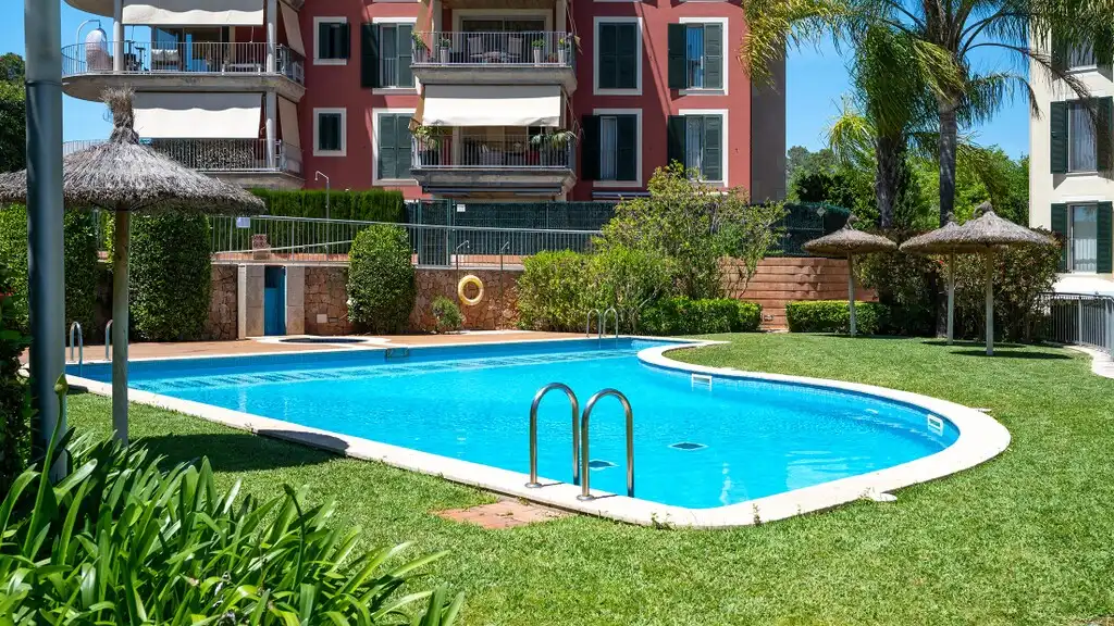 Swimming pool of Apartments for sale in  Palma de Mallorca  with Air Conditioner, Heating and Terrace