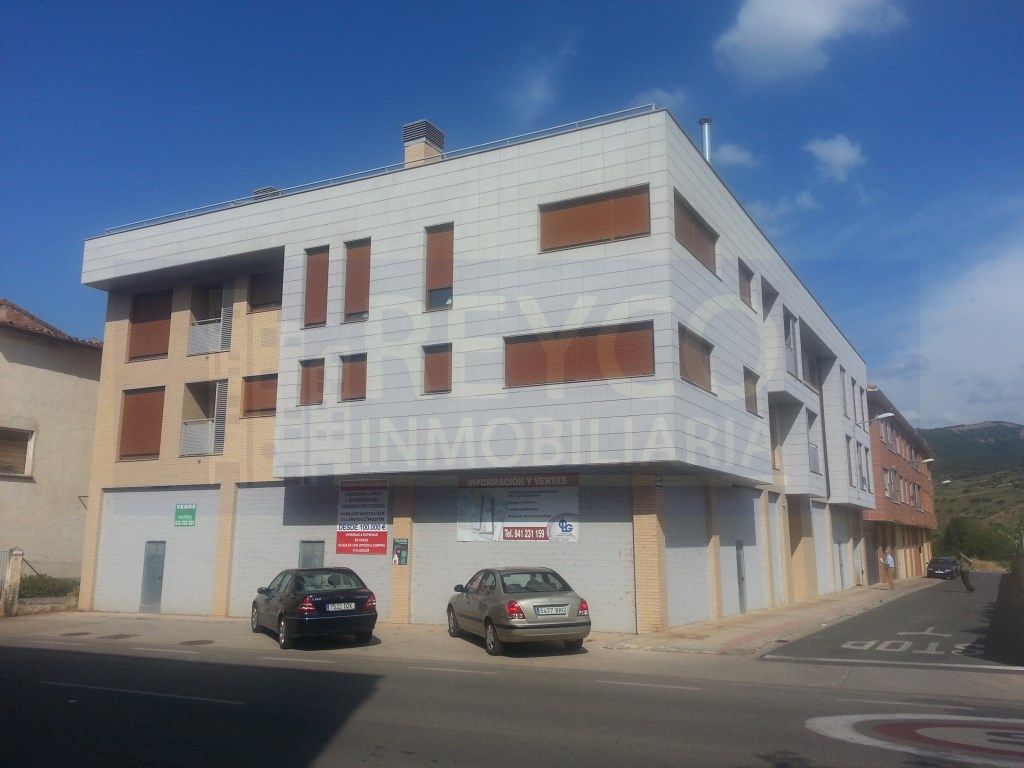 Vista exterior de Piso en venta en Baños de Río Tobía