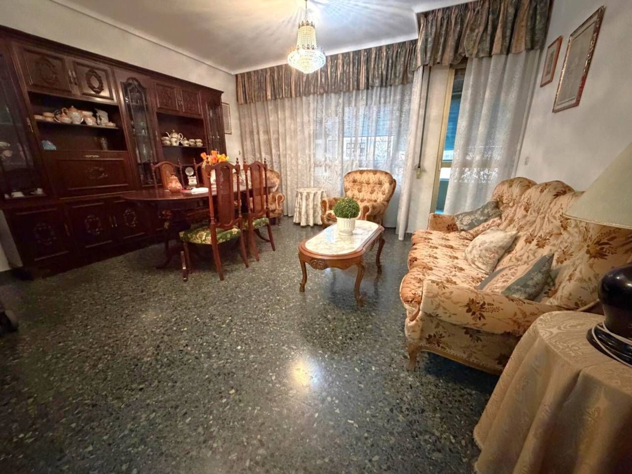 Living room of Flat for sale in  Albacete Capital  with Heating and Balcony