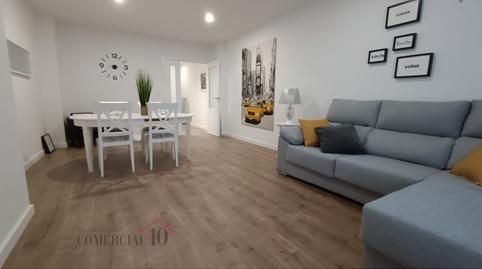 Foto 3 de Apartamento de alquiler en San Roque - Ronda Norte, Badajoz