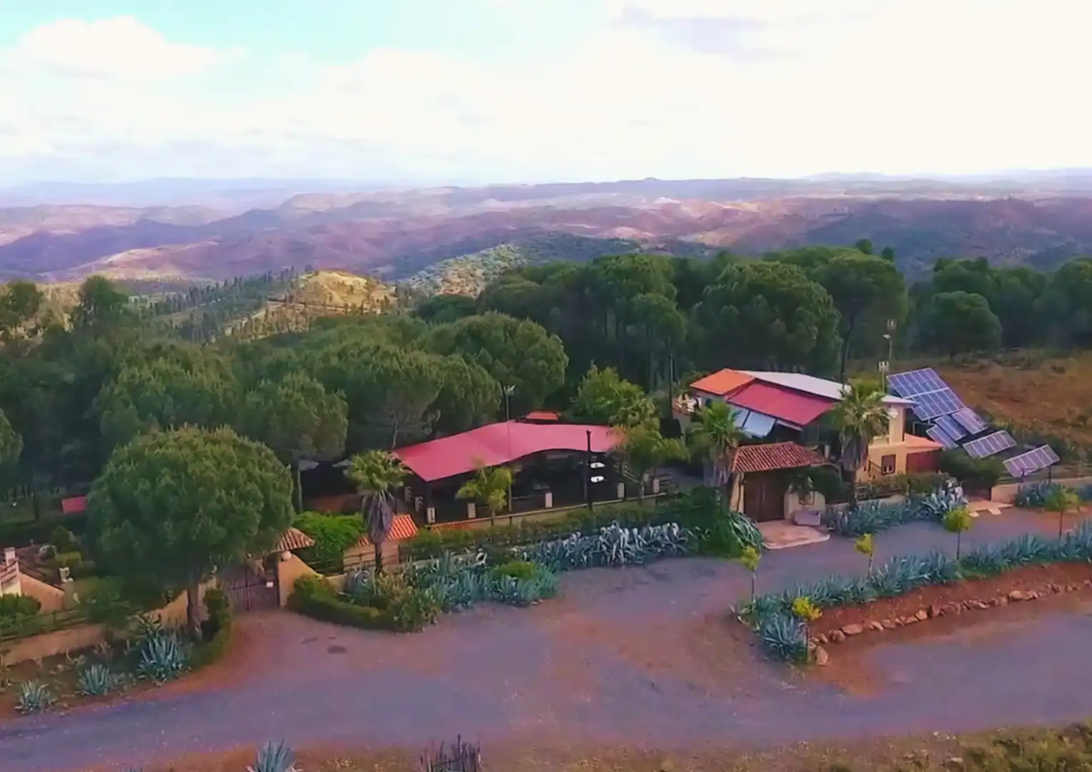 Buildings for sale in Calañas  with Community pool