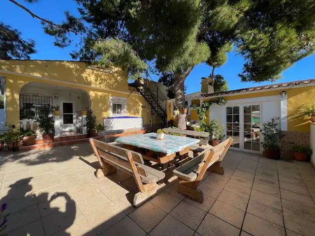 Terrassa de Casa o xalet en venda en Alicante / Alacant amb Aire condicionat, Calefacció i Jardí privat
