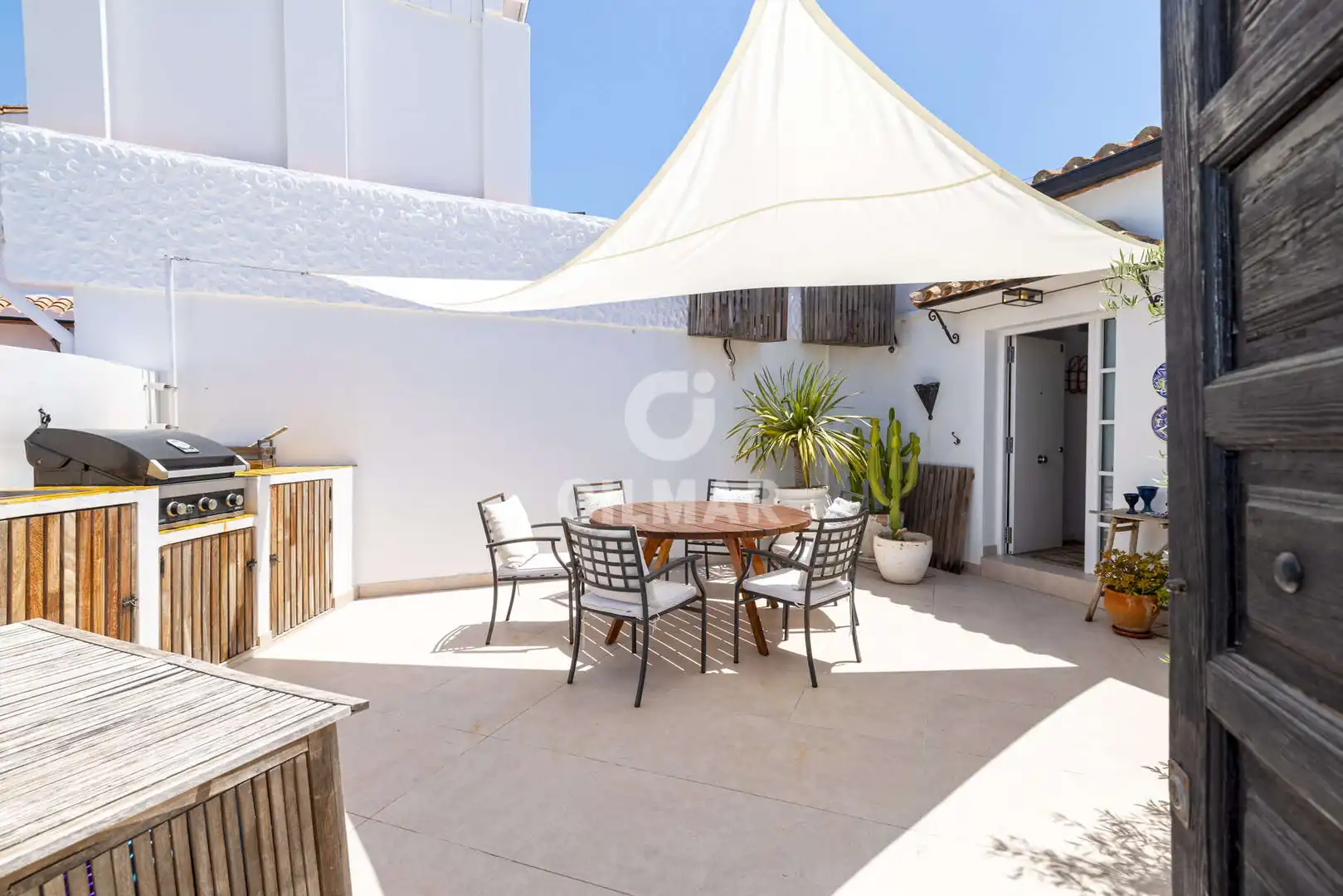 Terrassa de Casa adosada en venda en Estepona amb Jardí privat