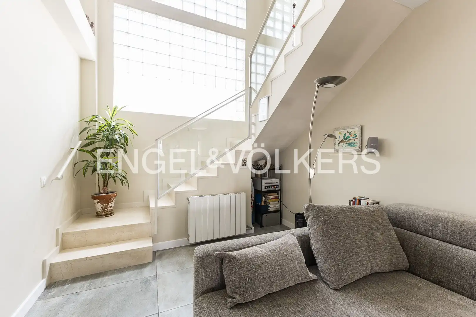 Sala d'estar de Apartament en venda en Barcelona amb Aire condicionat, Calefacció i Terrassa