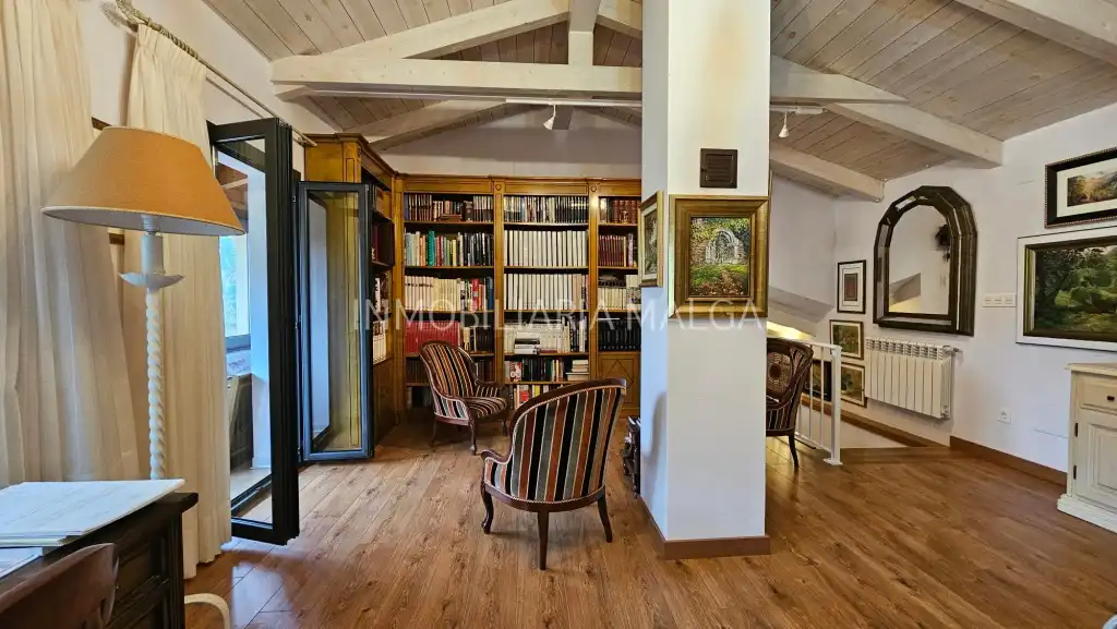 Sala de estar de Casa o chalet en venta en Colunga con Calefacción, Jardín privado y Parquet