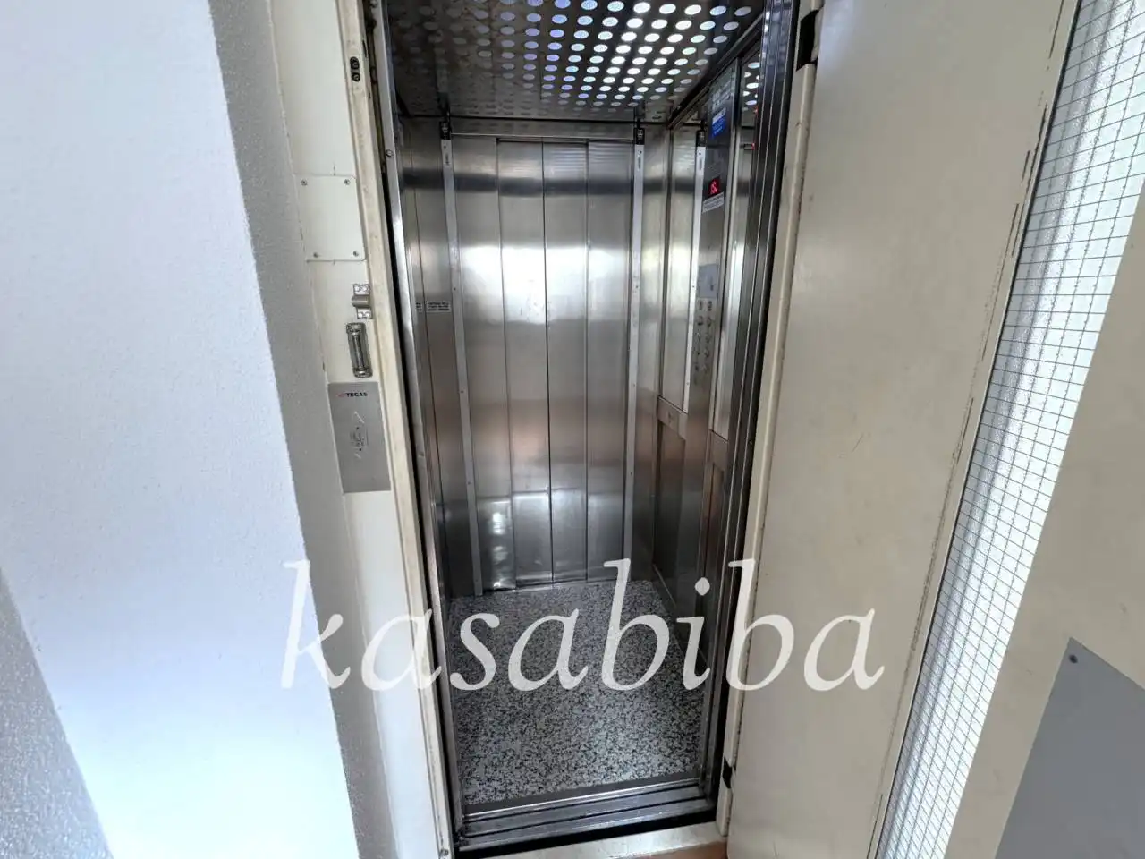 Piso en venta en Valencia con Balcón