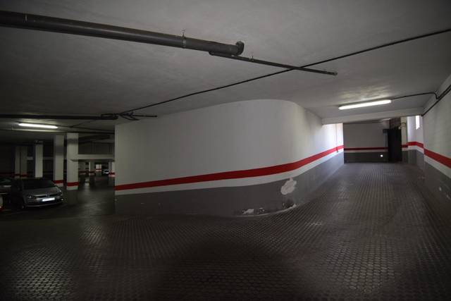 Garaje en Alquiler en Lancha del Genil