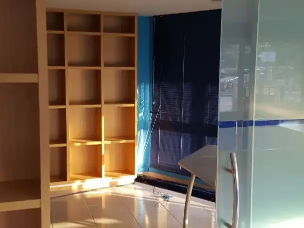 Office for sale in Ribeira  with Internet