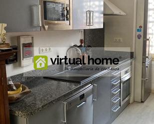 Kitchen of Apartment for sale in Benidorm  with Air Conditioner, Private garden and Terrace