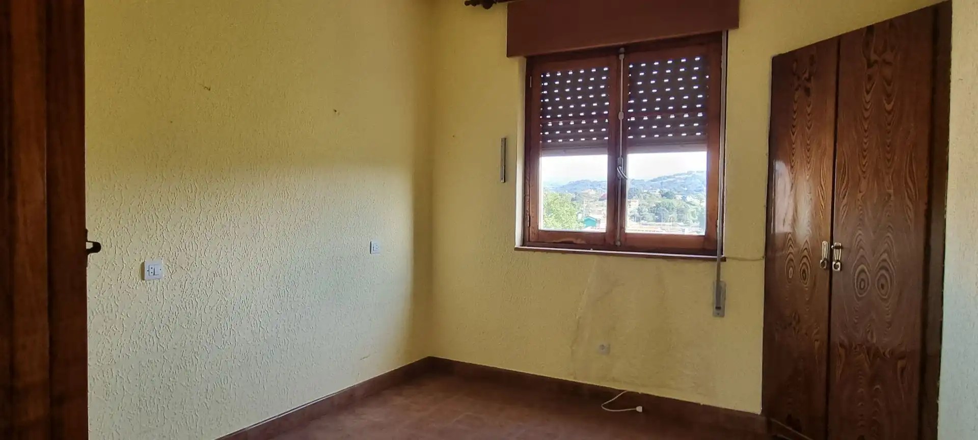 Habitación de Edificio en venta en Siero
