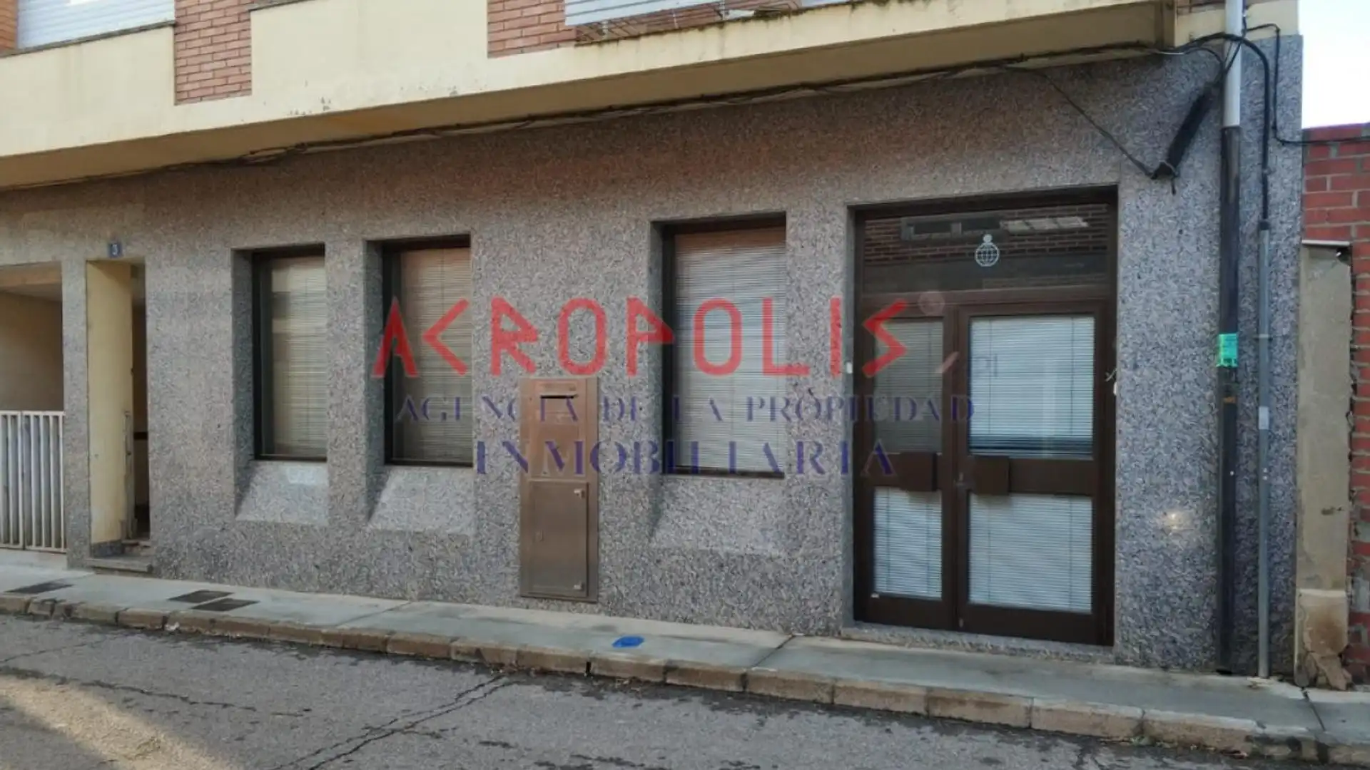 Vista exterior de Edificio en venta en Fresno de la Vega