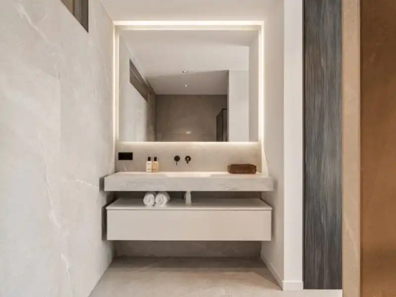 Apartamento con piscina en venta en Calle Hernán Cortés 9, imagen 21
