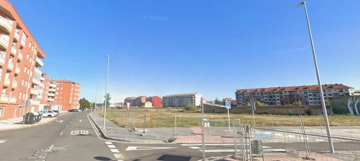 Terreni e lotti in vendita a Trobajo del Camino, imagen 8