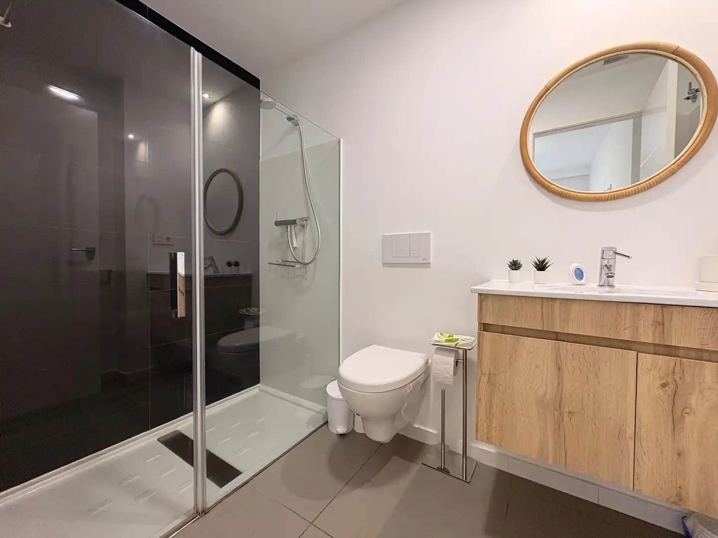 Bathroom of Flat for rent in Pilar de la Horadada  with Air Conditioner, Heating and Terrace
