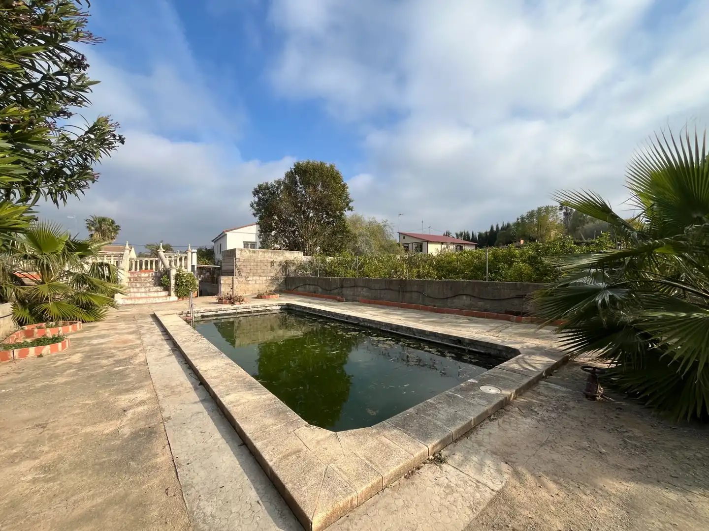 Piscina de Casa o chalet en venta en Sagunto / Sagunt con Jardín privado, Terraza y Trastero