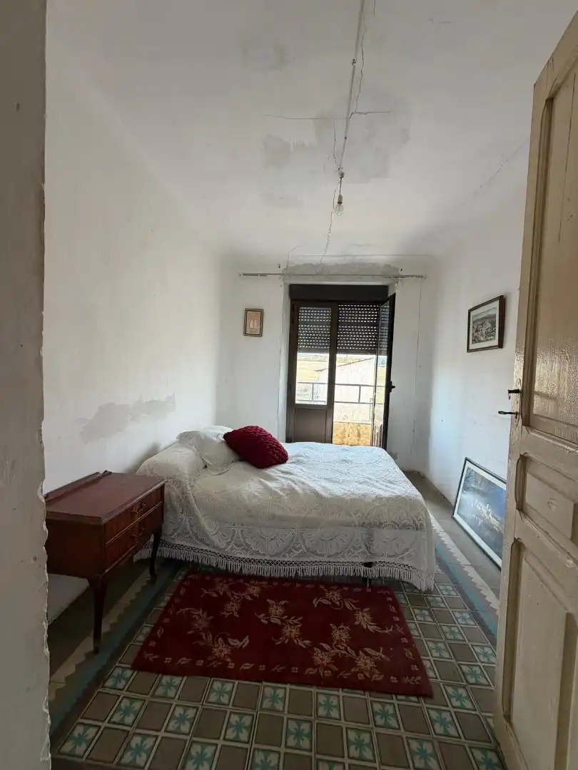 Dormitori de Finca rústica en venda en Lerma amb Traster, Moblat i Balcó