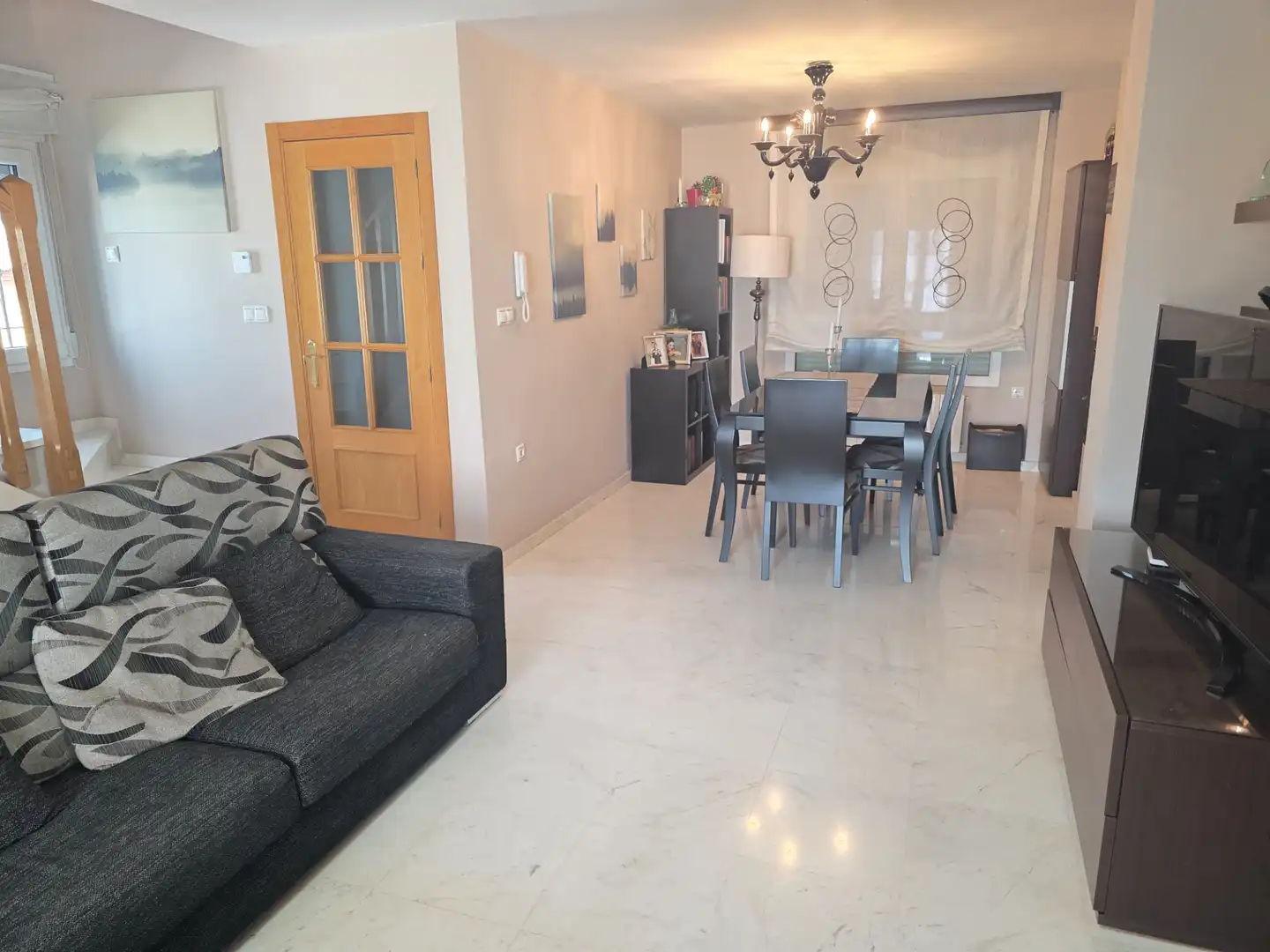 Sala d'estar de Casa o xalet en venda en Monachil amb Aire condicionat, Calefacció i Jardí privat