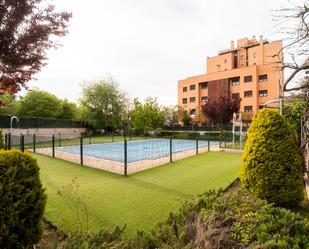 Swimming pool of Flat for sale in Fuenlabrada  with Air Conditioner, Heating and Furnished