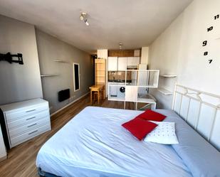 Study to rent in Callejón Núñez", Plaza España - Corte Inglés
