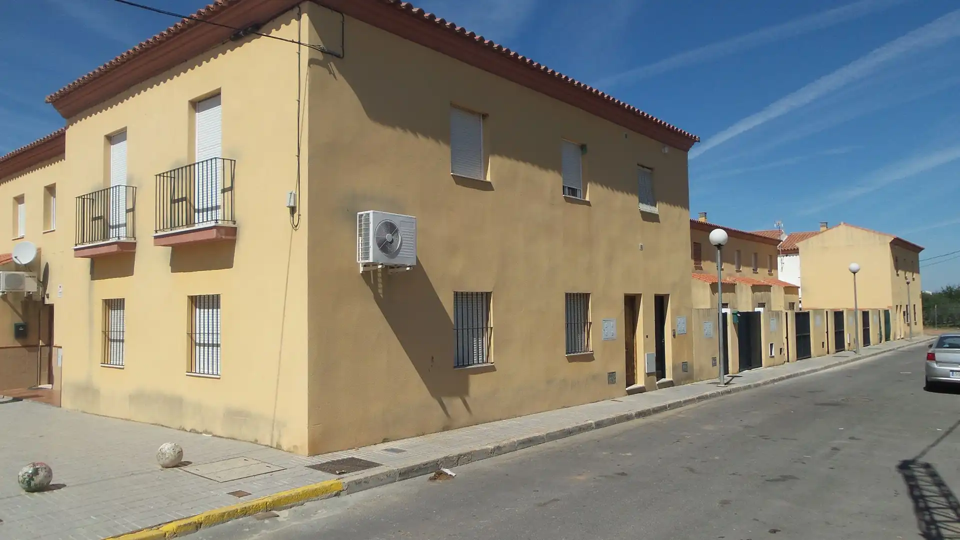 Vista exterior de Casa o xalet en venda en Peñaflor, Sevilla
