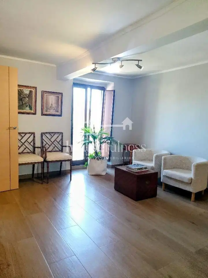Sala d'estar de Casa o xalet en venda en Ferrol amb Calefacció, Jardí privat i Terrassa