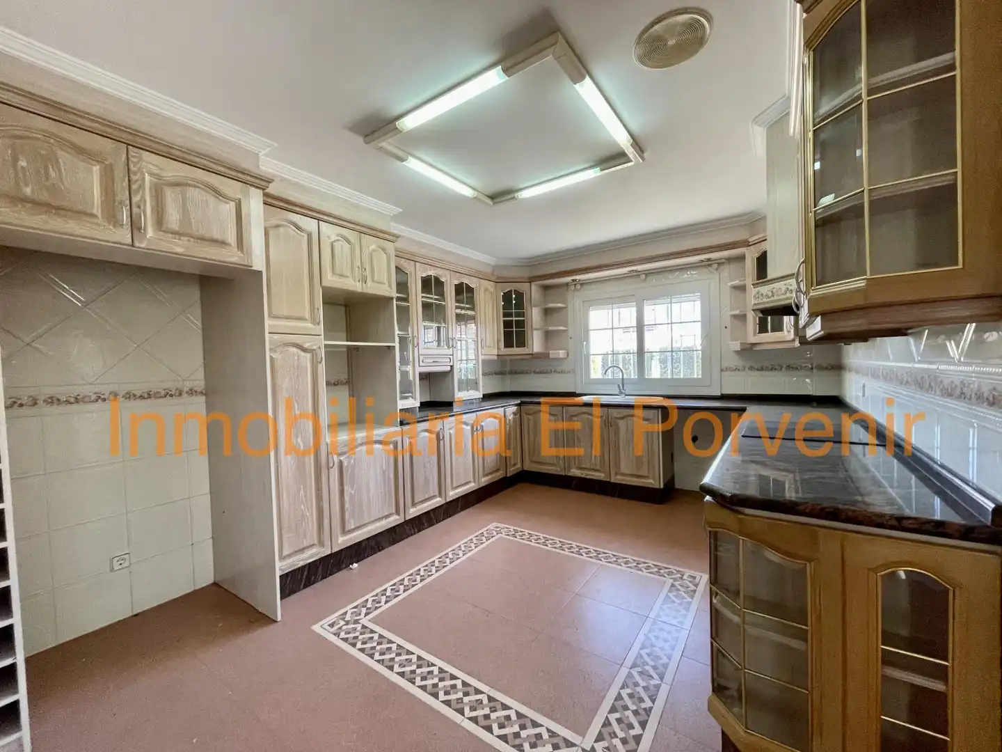 Cocina de Casa o chalet en venta en Torrent con Jardín privado, Terraza y Trastero
