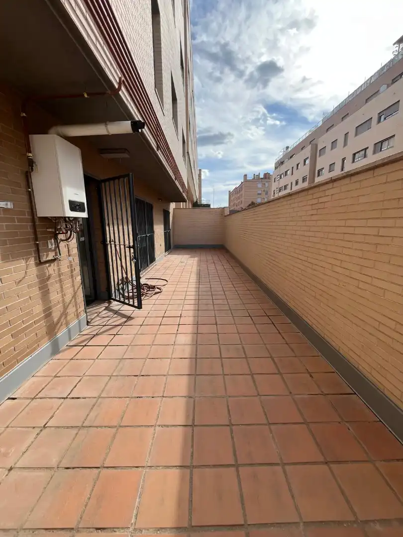 Terraza de Piso en venta en Arganda del Rey con Calefacción, Terraza y Trastero