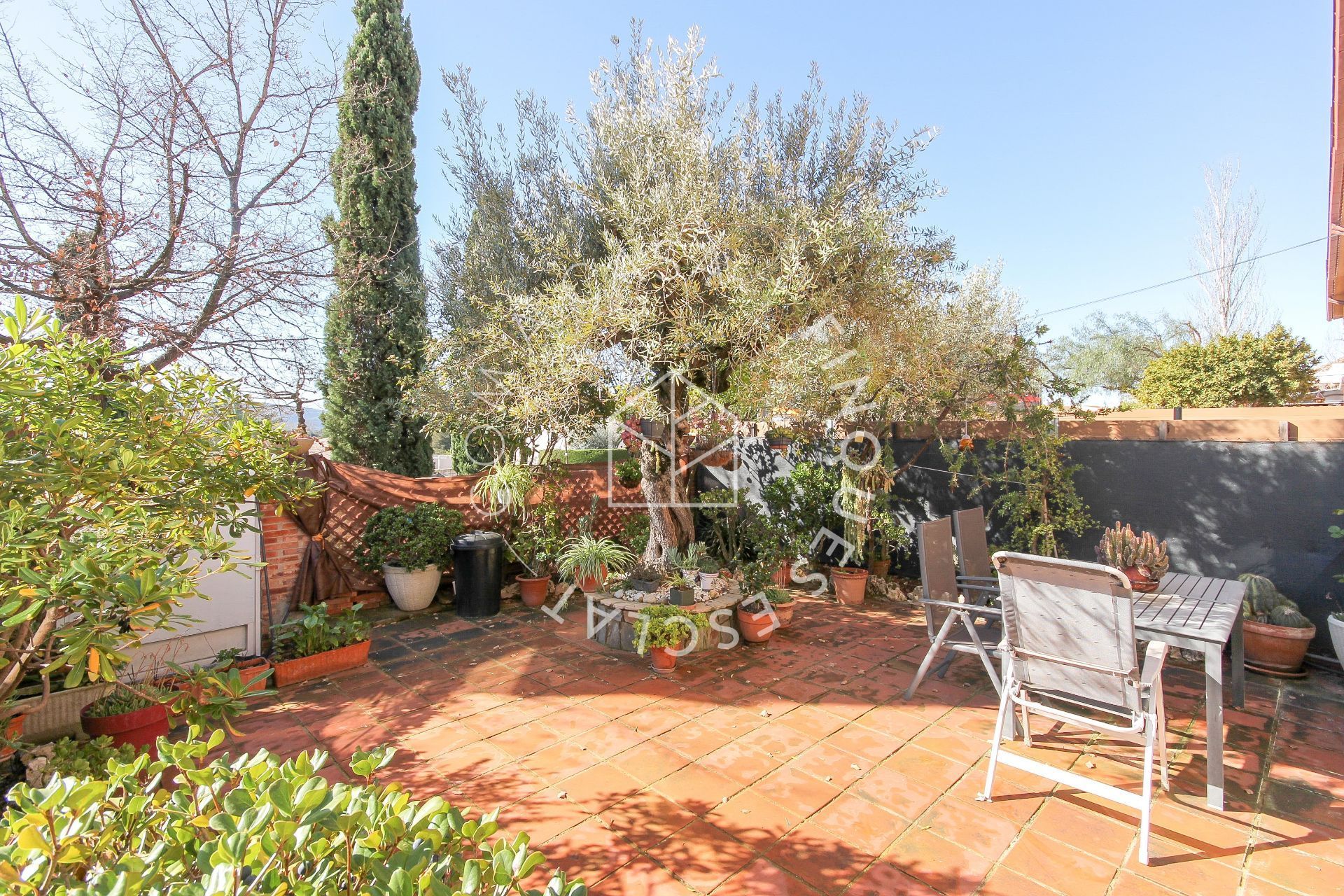 Jardí de Casa adosada en venda en Sant Llorenç d'Hortons amb Aire condicionat, Calefacció i Jardí privat