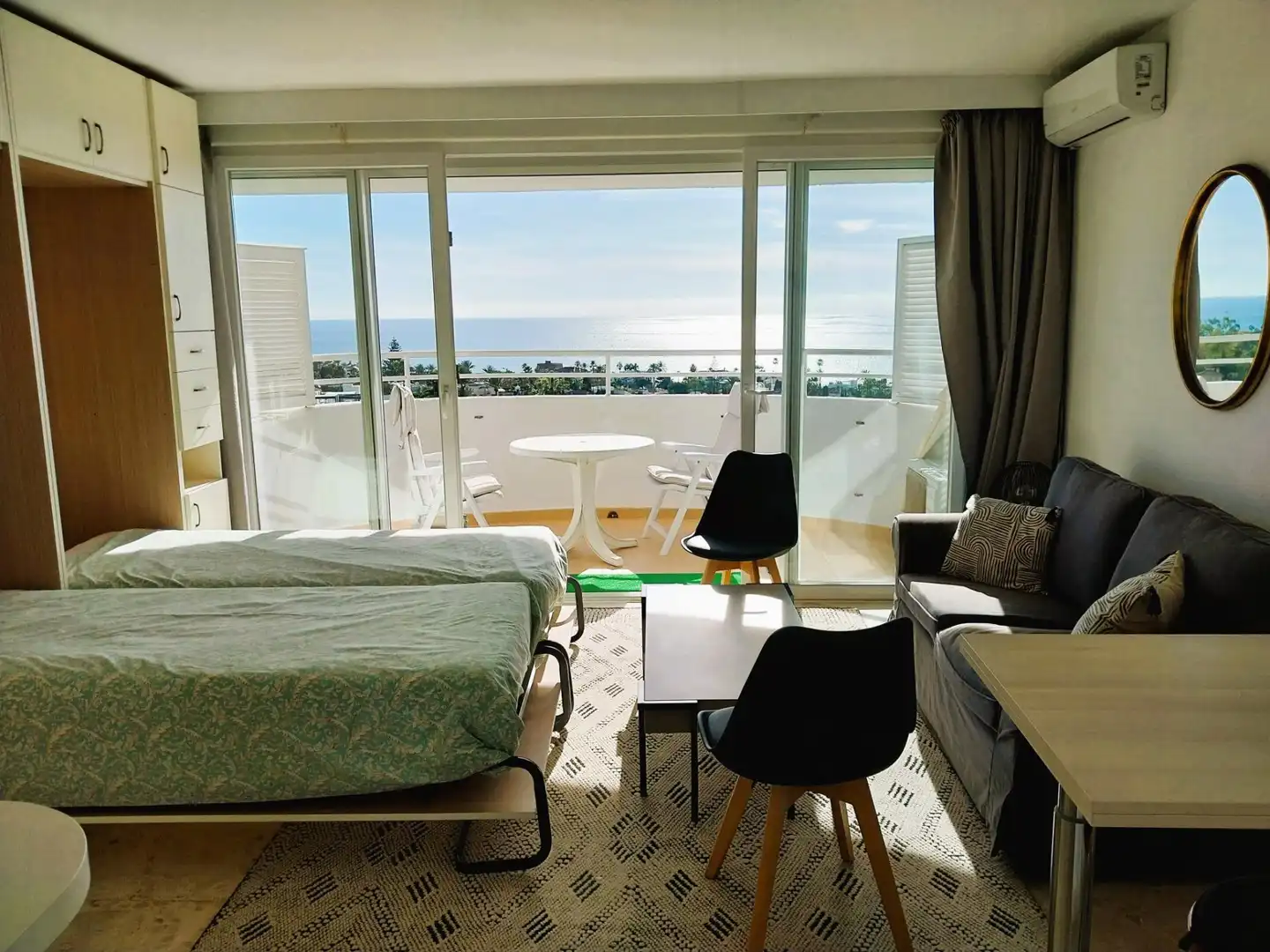 Bedroom of Study for sale in Marbella  with Air Conditioner, Private garden and Terrace