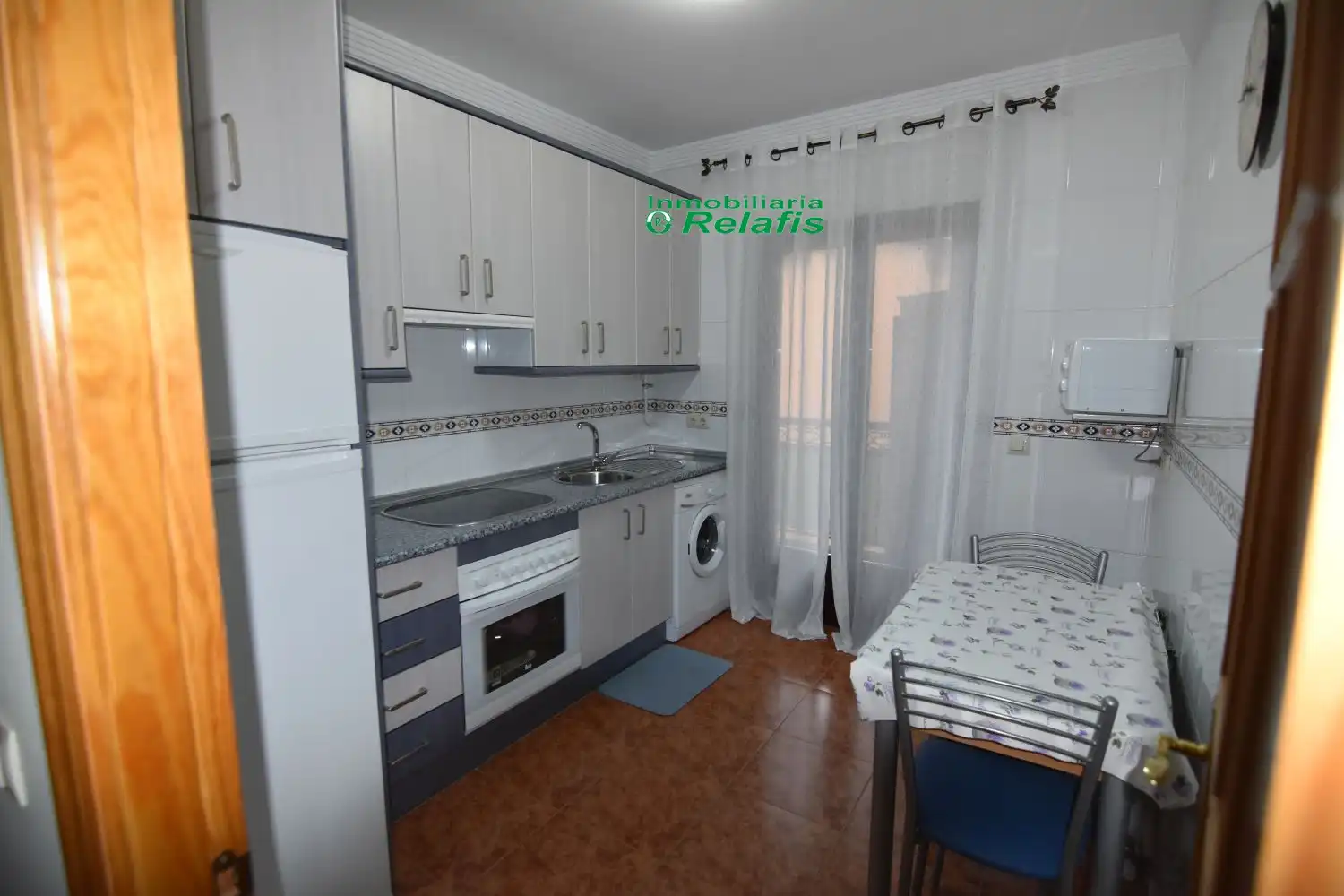 Cocina de Piso en venta en Ciudad Rodrigo con Calefacción, Parquet y Terraza