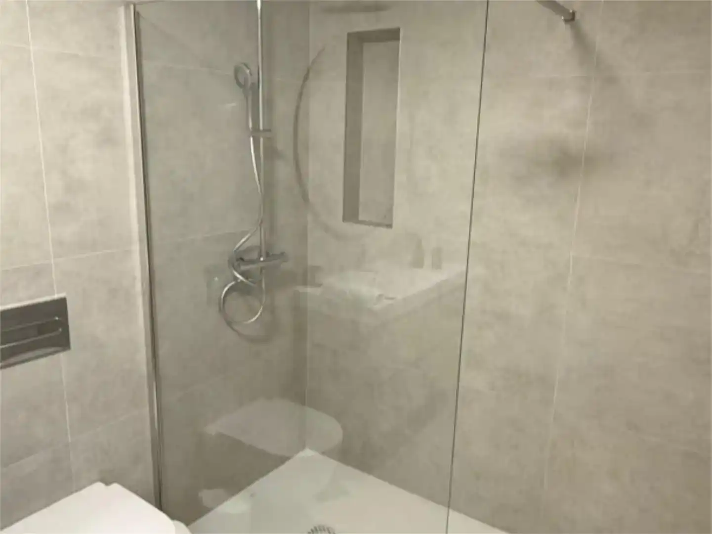 Badezimmer von Wohnung zur Miete in Adeje mit Schwimmbad