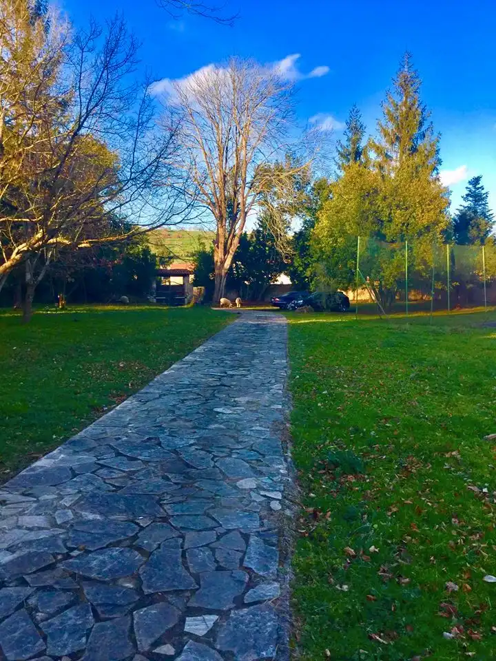 Vista exterior de Casa o xalet en venda en Reocín amb Calefacció, Parquet i Terrassa