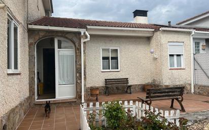 Exterior view of Single-family semi-detached for sale in Fuente El Saz de Jarama  with Heating, Terrace and Storage room