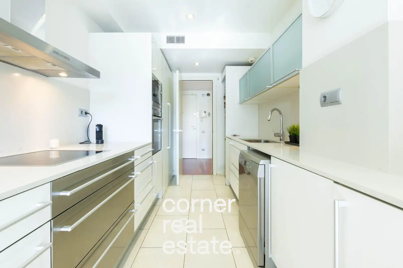 Kitchen of Flat for sale in Sant Cugat del Vallès  with Air Conditioner, Heating and Parquet flooring