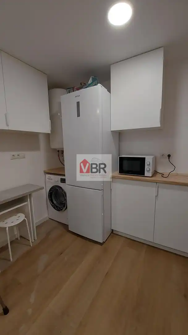 Kitchen of Flat for rent in Valencia  with Furnished