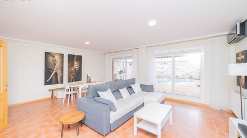 Foto 5 de Casa adosada en venta en Calle Francia, 38, Señorío de Illescas, Illescas