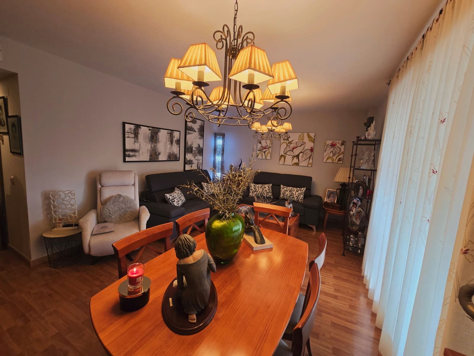 Sala de estar de Piso en venta en Salou con Aire acondicionado, Calefacción y Parquet