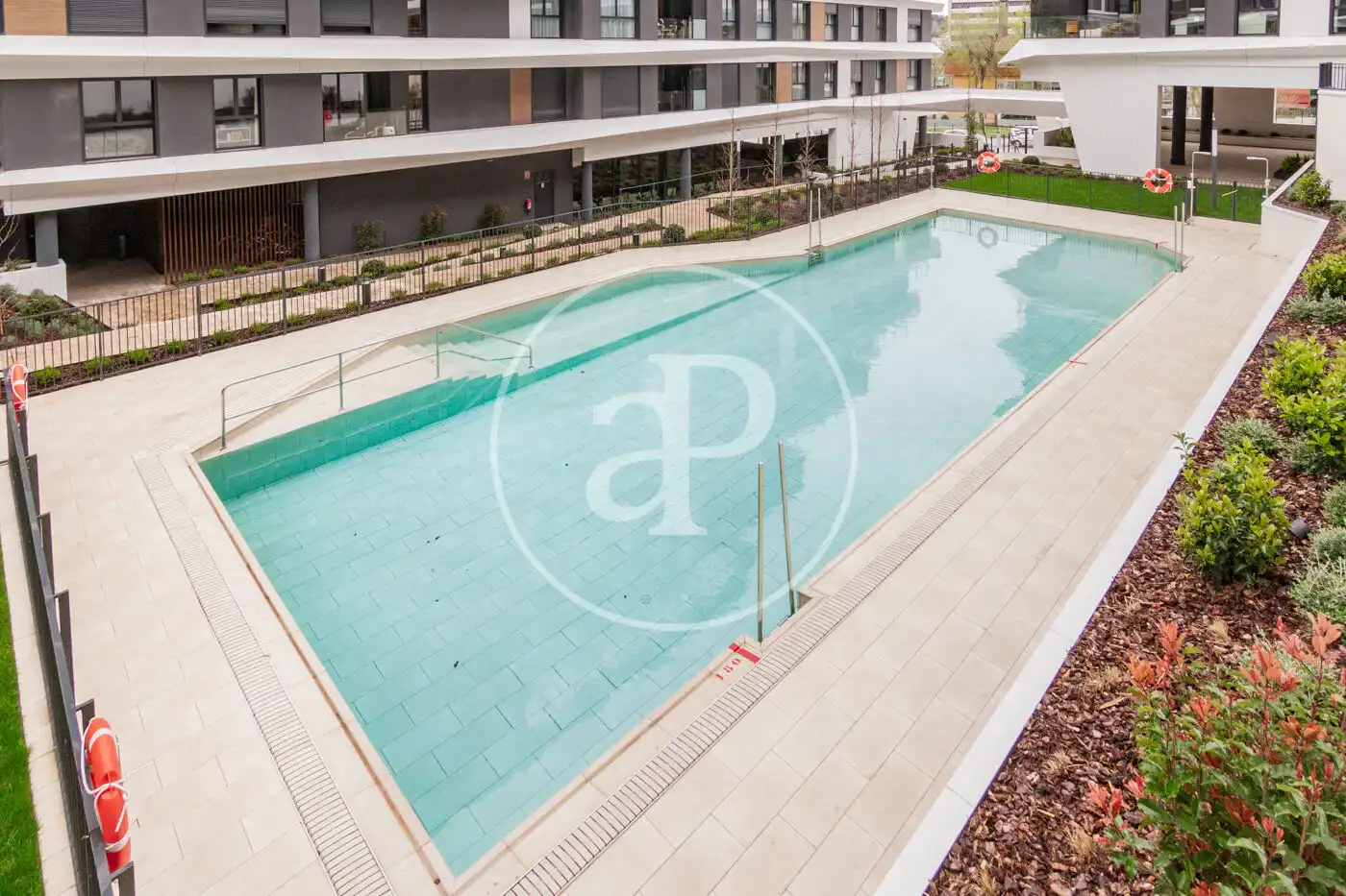 Flat for rent in C. de Alejandro Dumas, Imperial