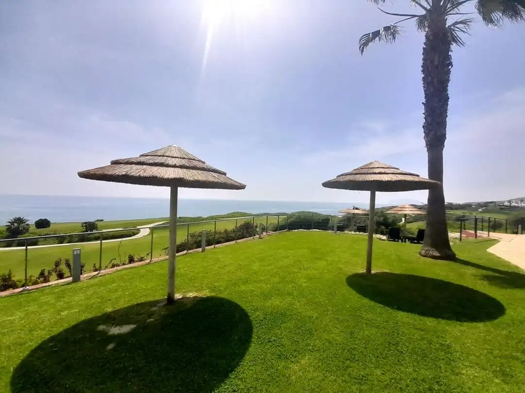 Ático en venta en La Alcaidesa con Aire acondicionado, Calefacción y Jardín privado