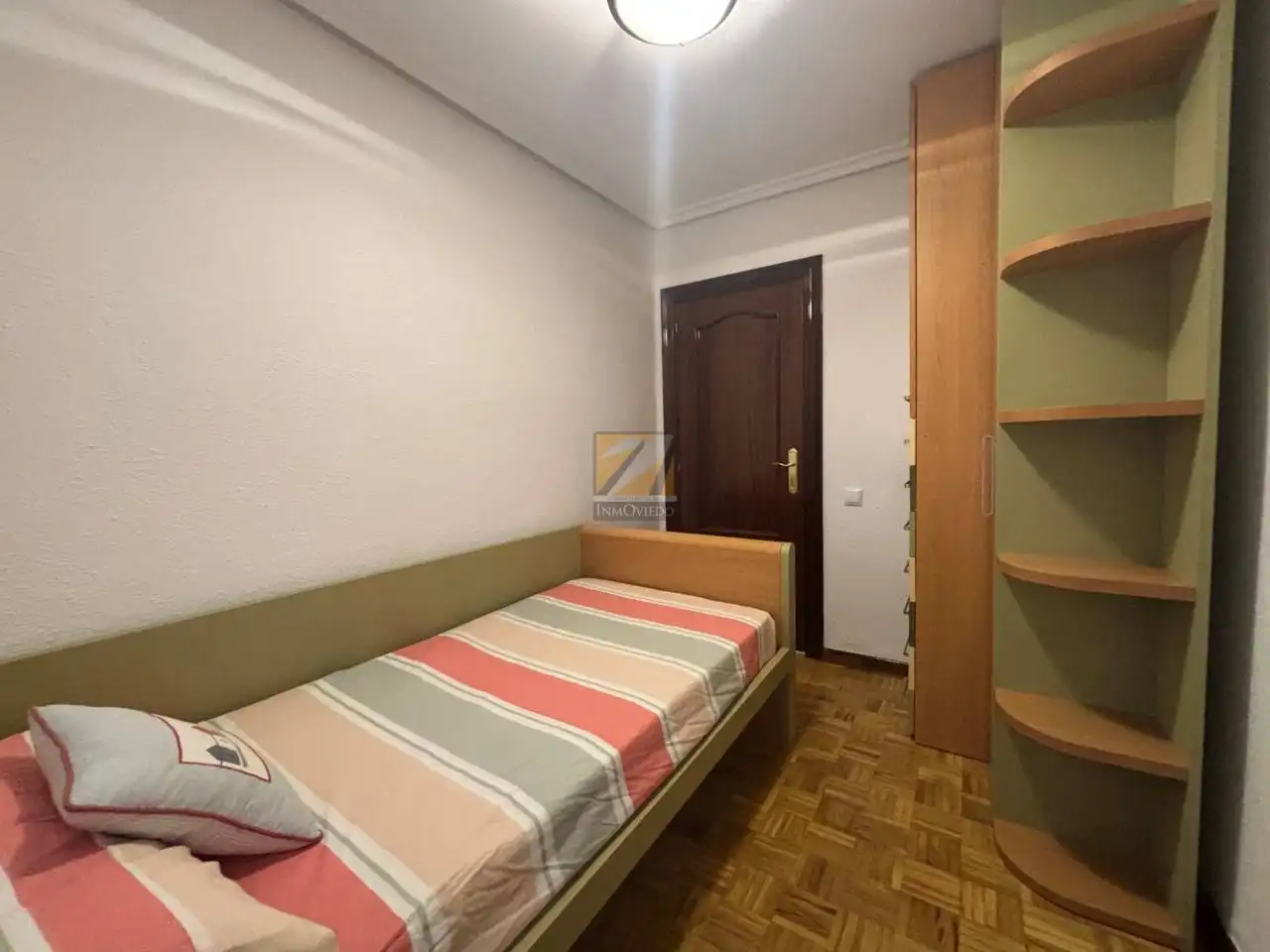 Bedroom of Flat for sale in Milán - Pumarín - Teatinos
