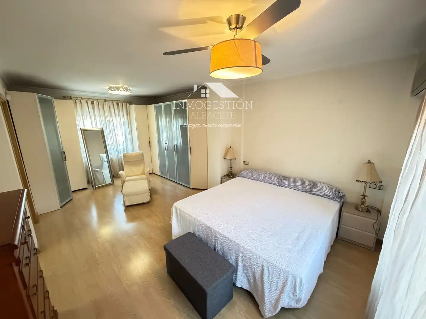 Bedroom of Detached homes for sale in Albacete  with Air Conditioner, Heating and Parquet flooring