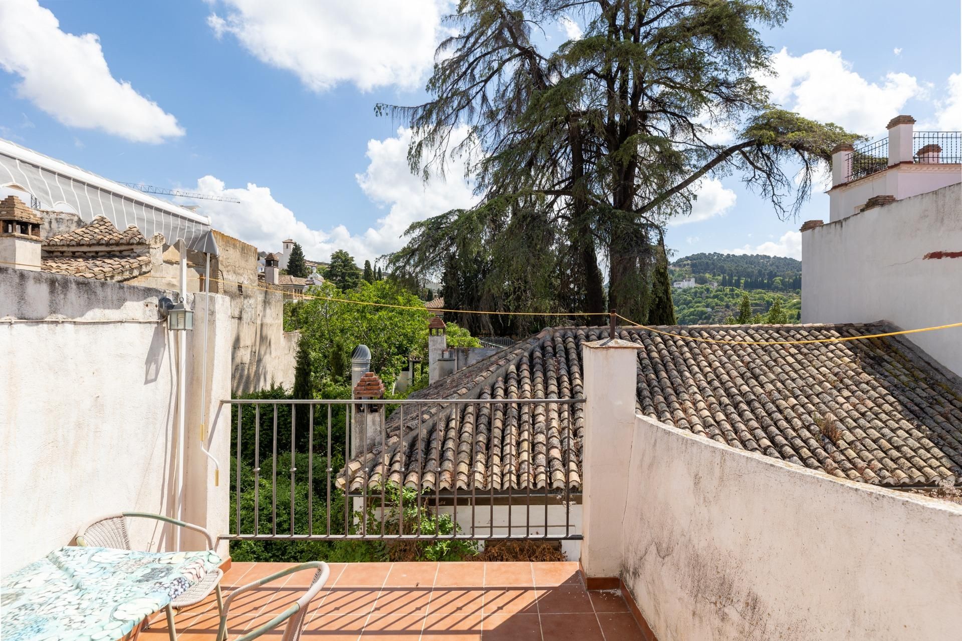 Casa adosada en venda a  TIÑA, 11, Barrio de Albaicín, Albaicín