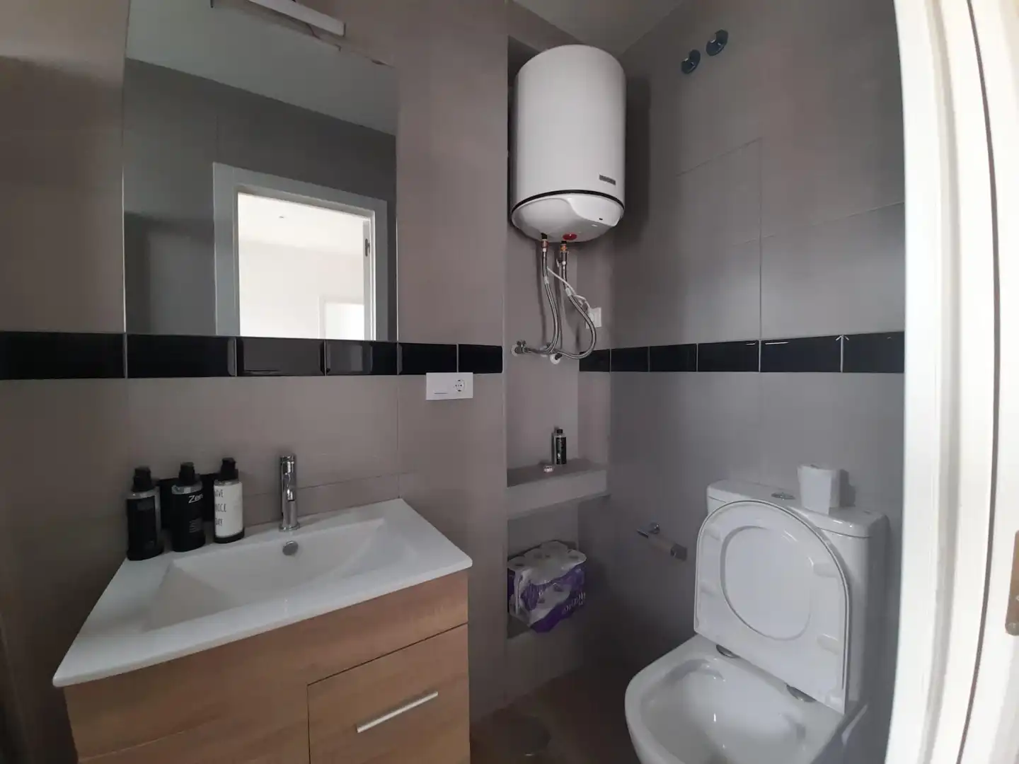 Baño de Casa o chalet en venta en Aldea del Fresno con Aire acondicionado y Calefacción
