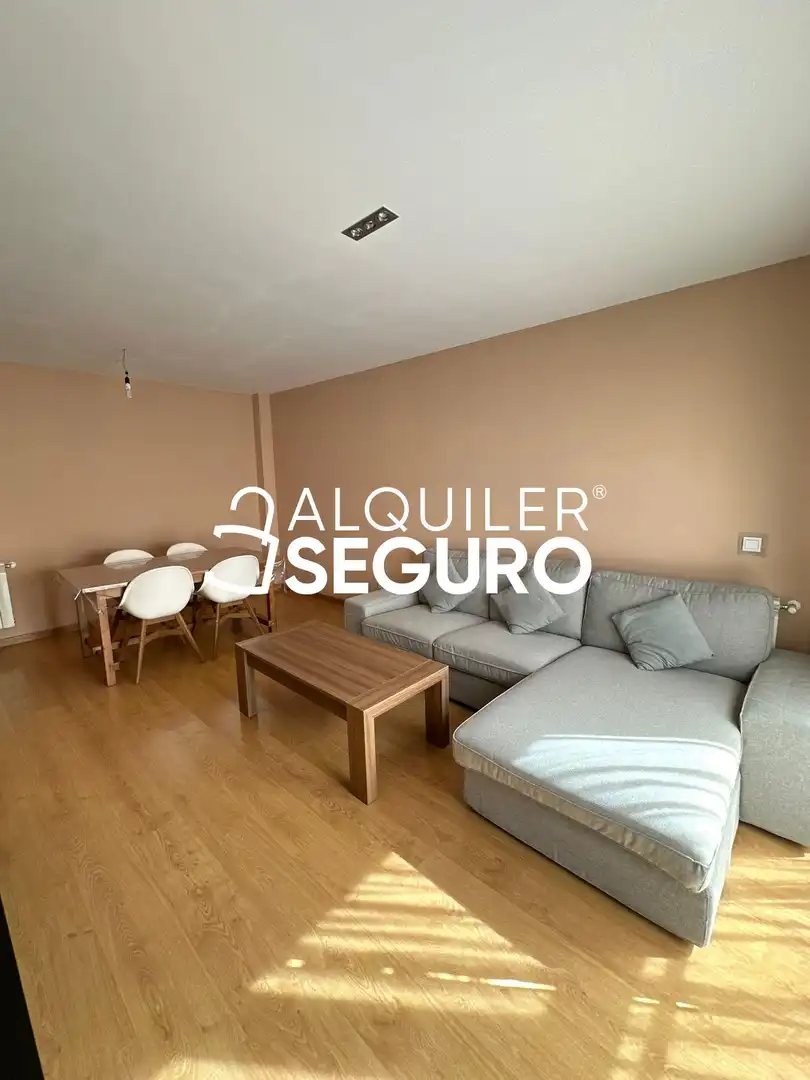Sala d'estar de Pis de lloguer en Móstoles amb Aire condicionat, Calefacció i Traster