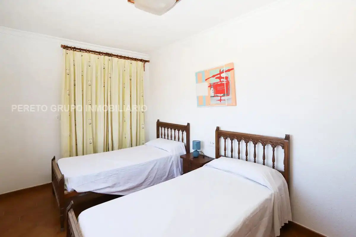 Habitación de Casa o chalet en venta en Dénia con Calefacción, Jardín privado y Terraza