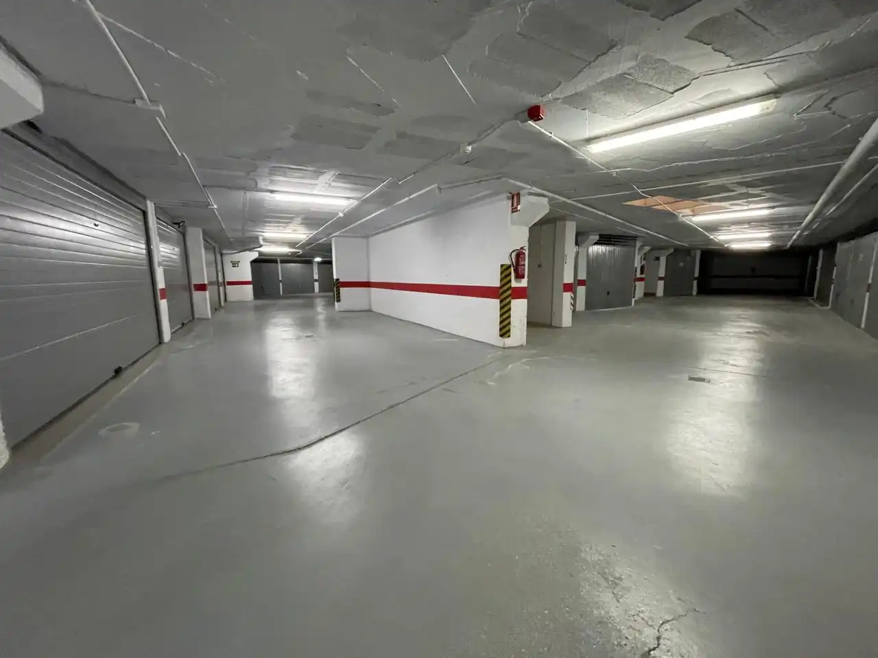 Parking de Apartamento en venta en La Manga del Mar Menor con Aire acondicionado, Calefacción y Terraza